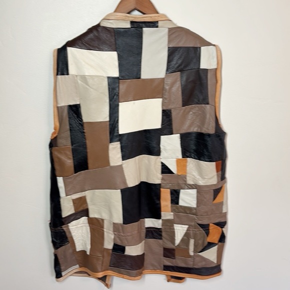 Vintage 70’s Lester Conklin Patchwork Leather Vest - Picture 5 of 9